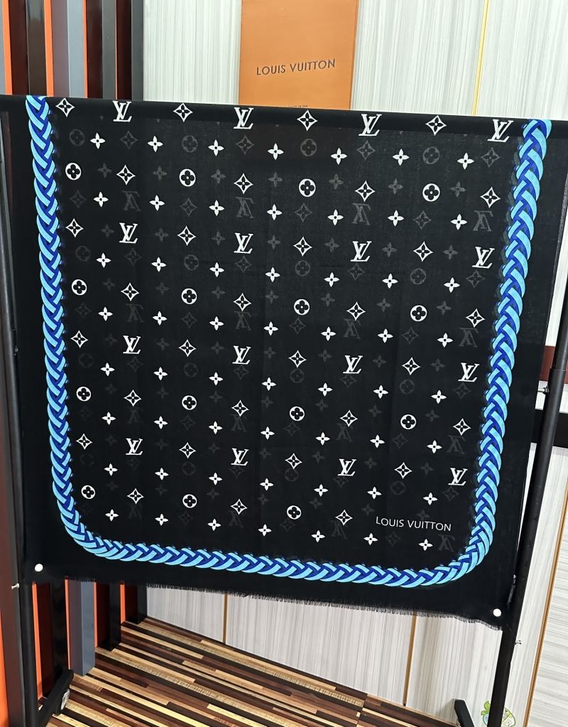 Louis Vuitton Scarf